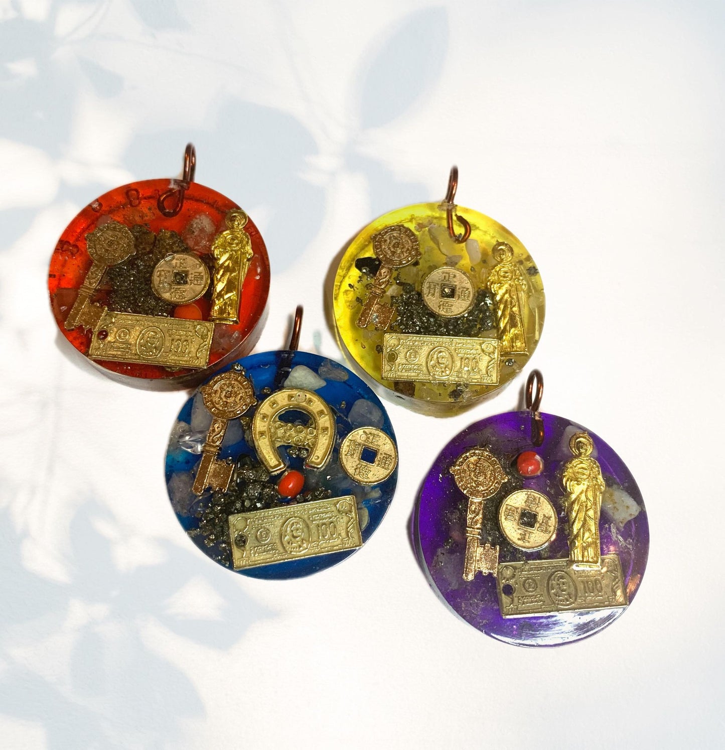 LUCKY KEYCHAIN/ ABUNDANCE